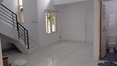 Rumah Sewaan Murah di Gading Serpong, Tangerang, 3 KT, Harga 60 Juta /tahun