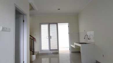 Promo Rumah di Gading Serpong, Tangerang, LB 65m², Harga 1,45 Miliar