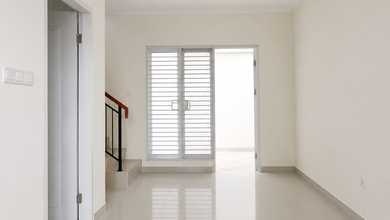Rumah Minimalis Disewakan di Gading Serpong, Tangerang, Harga Ekonomis