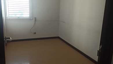 Dijual Segera Apartemen 2BR Unfurnished Bagus Siap Huni