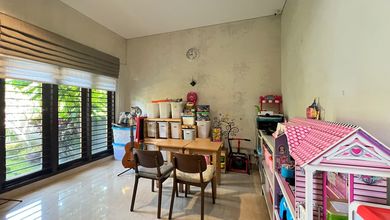 Rumah Sederhana di Bandung Kota, Bandung, LT 375 m2