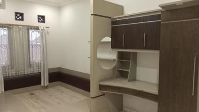 Disewakan Rumah Murah di Mekar Wangi, Bandung, LT 223m²