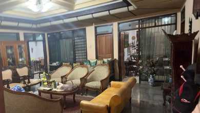 Rumah Modern di Bandung Kota, Bandung, LT 350 m2