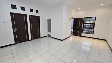 Rumah Dijual di Kopo, Bandung, LB 124m², Harga Terbaik!