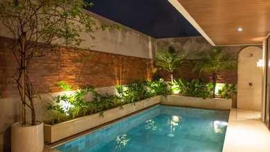 Villa 2 Bedroom Kerobokan, Nested In A Quite Area Surrounded By Ricefield