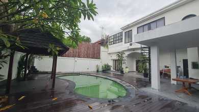 Hunian Mewah di Kawasan Denpasar Selatan, Denpasar, LB 500m², Harga 9,2 Miliar