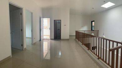 Rumah Premium area Taman Kopo Indah, Bandung, Luas 150 m2