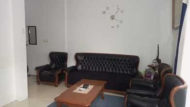 Hunian Favorit di Sarijadi, Bandung, 4 KT, Harga 1,9 Miliar