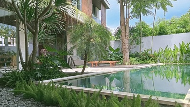 Dijual Villa Mewah 4 Kamar Freehold di Bumbak Umalas, Bali