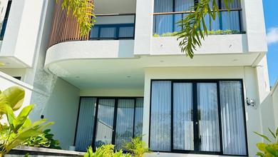 Brand New Modern Santorini-Style Villa in Ungasan Bali