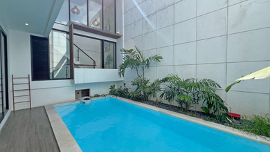 Modern Villa 3Br Tegal Cupek Kerobokan Bali