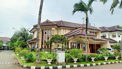 Penawaran Langka, rumah Prestisius di Sektor 7-Bintaro, Tangerang Selatan, LB 250m²