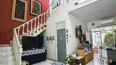 Jual Cepat Rumah Mewah area Bintaro, Tangerang Selatan, Luas 154 m2