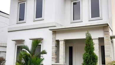 Rumah Area Premium Cinere, Depok - Harga Menarik 3,9 Miliar
