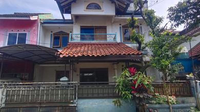 Rumah Dijual di Ciwastra, Bandung, LB 90m², Harga Terbaik!