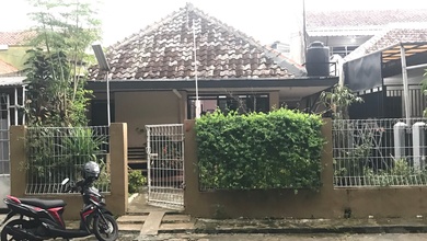 Rumah Premium di Lengkong, Bandung, LT 200 m2