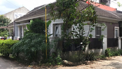 Dijual Rumah Strategis di Buah Batu, Bandung - LT 133m²