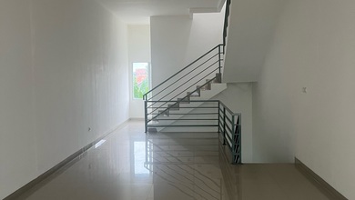 Ruko Baru Siap Pakai Di Mainroad Holis Bandung