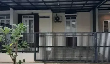 Kesempatan Rumah di Taman Kopo Indah, Bandung, LB 70m², Harga 1,35 Miliar