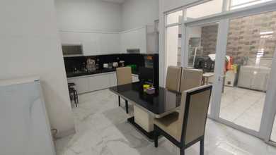 Jual Rumah Siap Huni area Taman Holis Indah, Bandung, Luas 153 m2
