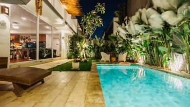 Villa Modern 2 Lantai di Tegal Cupek, Kerobokan.