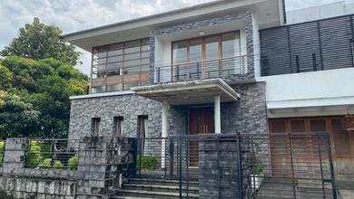 Hunian Elegan di Bogor Tengah, Bogor, 4 Kamar Tidur, LT 406m²