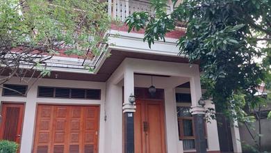 Rumah Area Luxury Pondok Aren, Tangerang Selatan - Harga Terbaik 7,9 Miliar