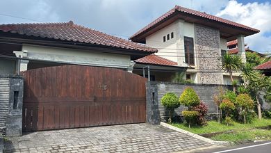 Villa View Pantai With Pool 5kt Komplek Elite Kawasab Nusa Dua 