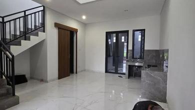 Rumah Dijual di Bojongloa Kidul, Bandung, LB 120m², Harga Terbaik!
