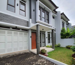 Hunian Elegan di Batununggal, Bandung, 4 KT, LT 300m²