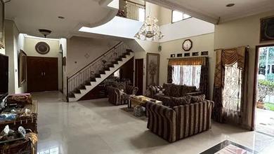 Penawaran Langka, rumah Mewah di Batununggal, Bandung, LB 400m²