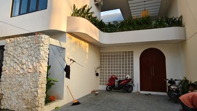 Villa Baru Mediteranian Style One Gate Sistem Di Kerobokan