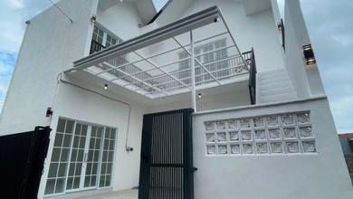 Rumah Mewah di Denpasar Selatan, Denpasar, 3 Kamar Tidur, LT 100m²