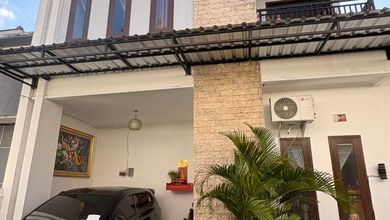 Kesempatan Rumah di Jimbaran, Badung, LB 200m², Harga 1,9 Miliar