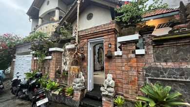 Rumah Megah Semi Furnished Daerah Strategis Kawasan Kerobokan