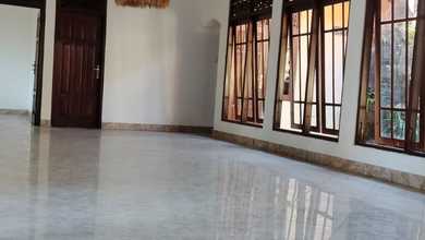 Rumah Sewa Nyaman Lokasi Denpasar Selatan, Denpasar, LB 100m²