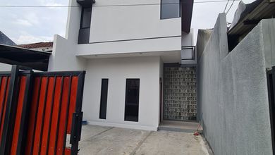 Promo Rumah di Taman Kopo Indah, Bandung, LB 125m², Harga 1,35 Miliar
