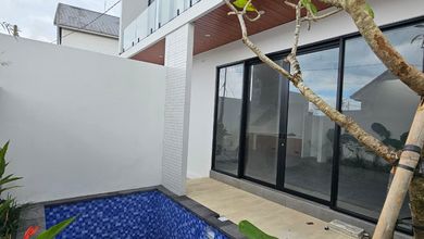 Villa Murah Lantai 2 Di Dekat Pantai Kedungu