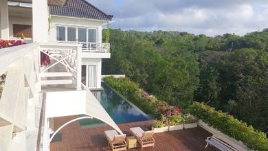 Villa Luxury In Balangan For Sale