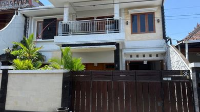 Penawaran Eksklusif, rumah Prestisius di Denpasar Timur, Denpasar, LB 390m²