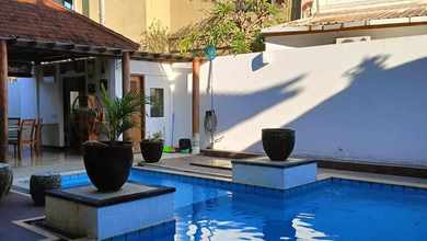 Villa Luas 4 Br Di Sanur Lokasi Strategis 
