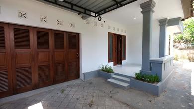 Rumah Siap Huni di Kawasan Gianyar, Gianyar, LT 225m²