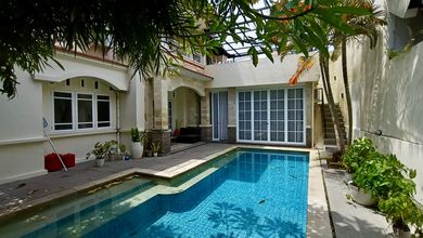 Villa 2 Lantai Freehold And Leasehold Fully Furnished