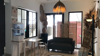 Guest House Modern Siap Jalan di Setraduta Bandung