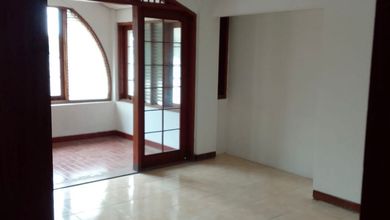 Dijual rumah Mewah di Setra Sari, Bandung - LT 683m²