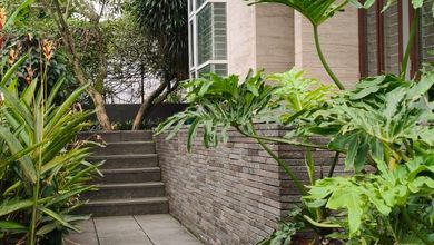 Hunian Prestisius di Kawasan Setra Duta, Bandung, LB 600m², Harga 13 Miliar