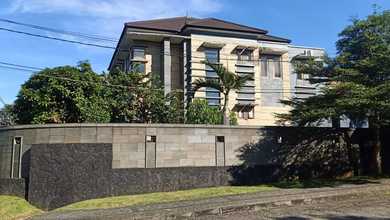 Hunian Elegan di Pondok Hijau, Bandung, 6 Kamar Tidur, LT 956m²