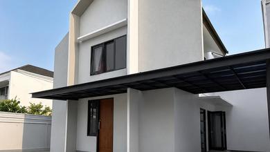 Rumah Prestisius di Kawasan Setra Duta, Bandung, LB 130m², Harga 2,85 Miliar