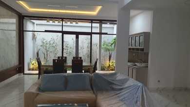 Hunian Mewah di Batununggal, Bandung, 3 KT, LT 190m²