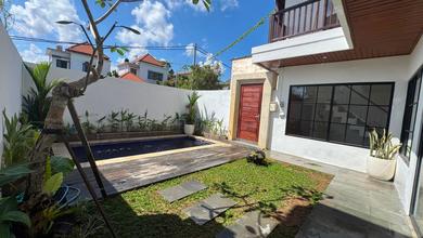 Rumah Mewah Disewakan di Mengwi, Badung, 3 KT, LT 125m²